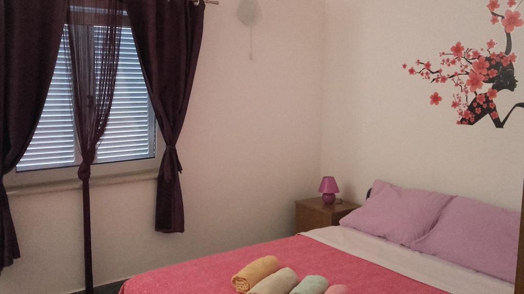 Apartments Aleksandra 라브 외부 사진