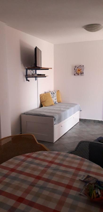 Apartments Aleksandra 라브 외부 사진